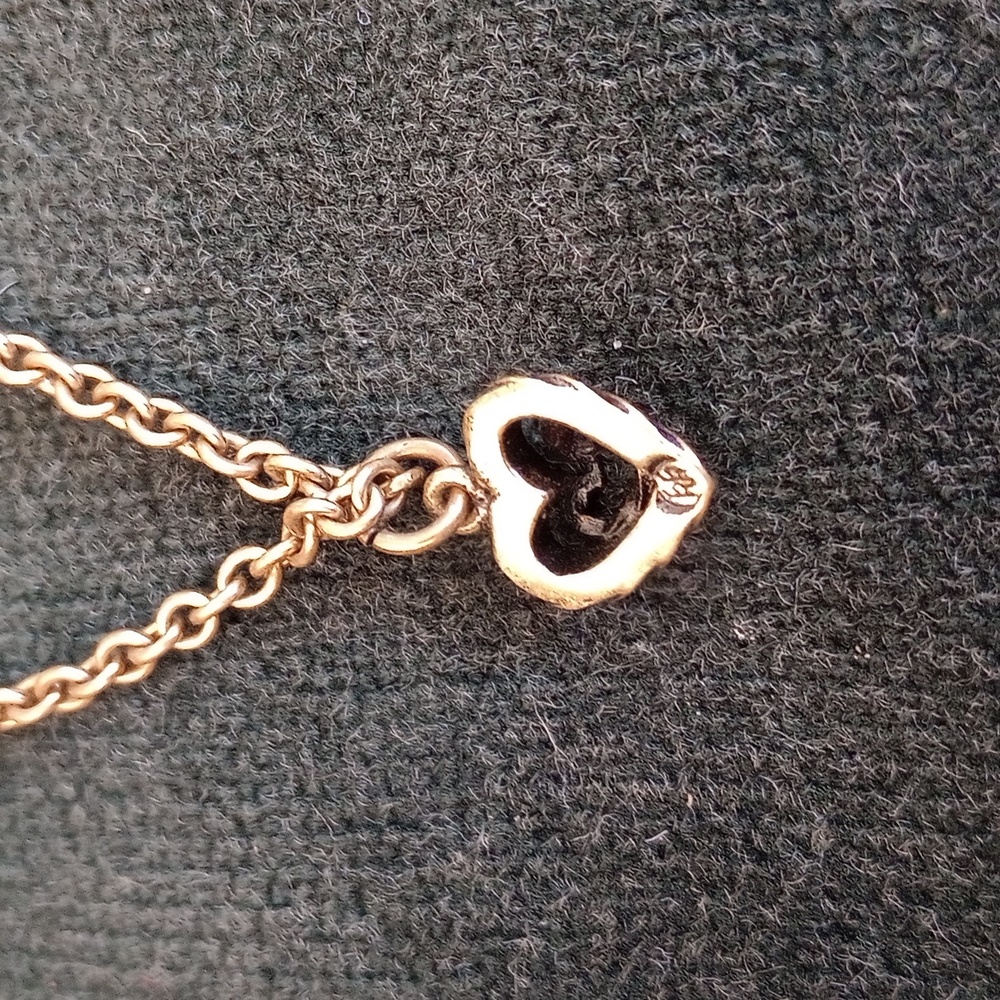 🧡2/$10 EUC PREMIER DESIGNS Gold Heart Pendant Ankle Bracelet - Picture 3 of 5
